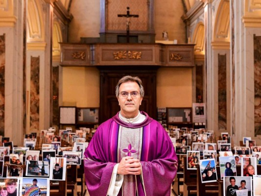 Italia, el país más golpeado por Covid-19, de rodillas ante la pandemia