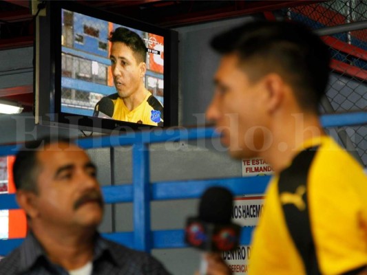 Mingo Salazar desmiente llamadas de Olimpia y Motagua para el próximo torneo