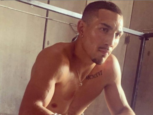 Teófimo López da positivo al coronavirus previo a la pelea ante Kambosos