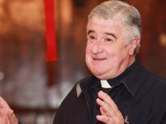 Vaticano quita calidad de sacerdote a cura chileno condenado por pedofilia