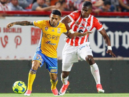 Bryan Beckeles estuvo en empate de Necaxa y Choco Lozano no vio acción en España