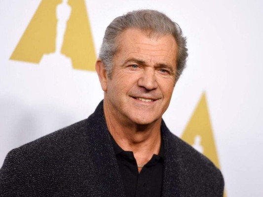 Mel Gibson dice que estuvo hospitalizado por coronavirus