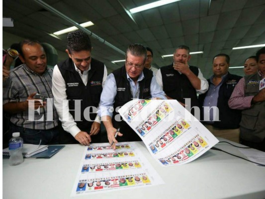 Este lunes inició la impresión de 18 millones de papeletas electorales