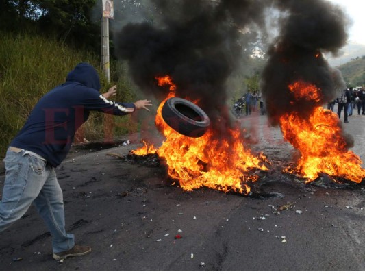 Las imágenes más impactantes que dejó la protestas de este viernes en Honduras