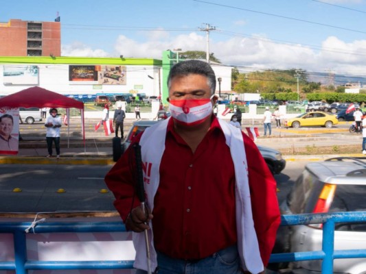 Rostros de precandidatos liberales que buscan convertirse en diputados de Francisco Morazán