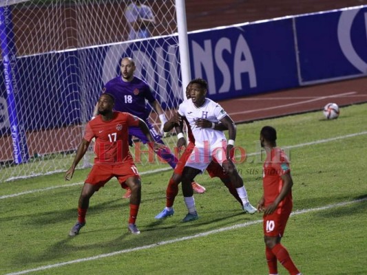 Bellas mujeres, estadio vacío y la pelea de Quioto: Lo que no viste del Honduras-Canadá