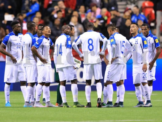 Bryan Acosta no estará contra El Salvador tras sufrir una fisura en el peroné derecho