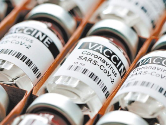 Comisión asesorará a Salud en la compra de vacunas contra covid-19