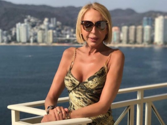 Laura Bozzo publica foto con un periodista peruano y sus fans los vinculan amorosamente&nbsp;&nbsp;