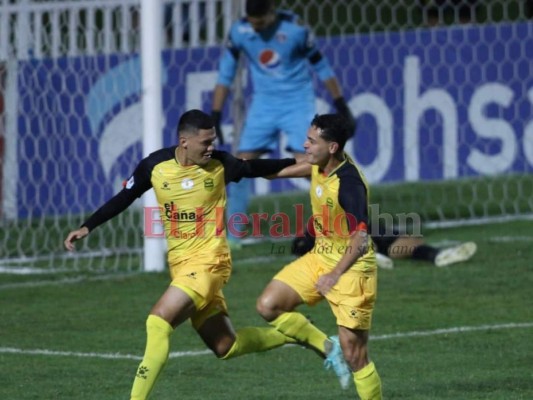 Real España le baja los humos a Motagua con amargo empate 1-1 en el Nacional