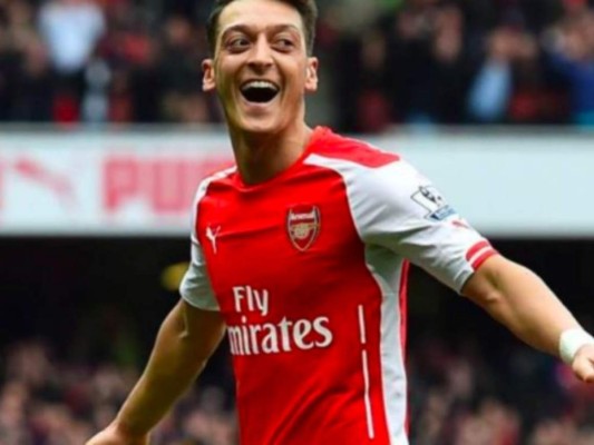 Mesut Özil y las polémicas que han salpicado su carrera