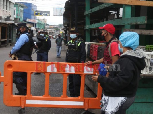Gasean a comerciantes que se oponen al cierre de mercados de Comayagüela  