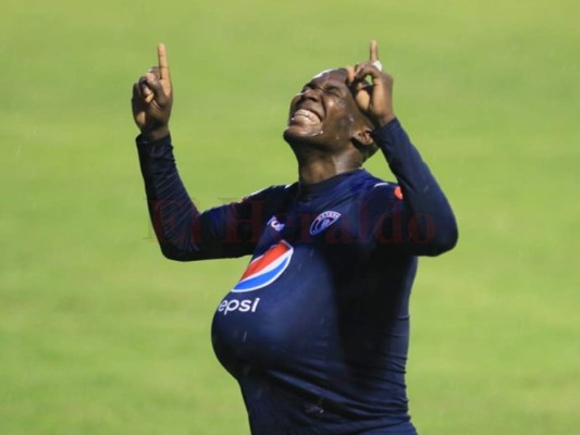 En otro aburrido clásico, lo de siempre: Olimpia 1-1 Motagua en el Nacional