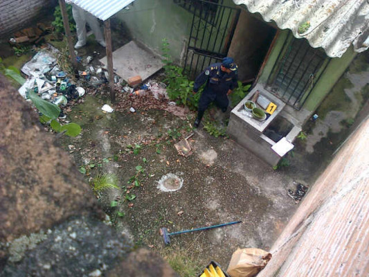 Policía inspecciona la cuarta 'casa loca”
