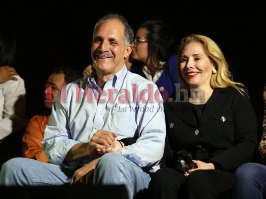 Así ha cambiado el alcalde Nasry 'Tito' Asfura desde su niñez hasta la actualidad (FOTOS)