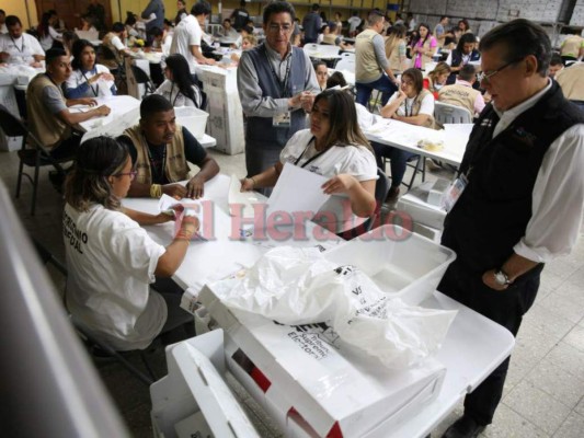 Comunidad internacional apoya la gestión que realiza el Tribunal Supremo Electoral en Honduras