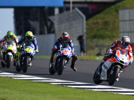 Dovizioso gana el GP de Gran Bretaña de MotoGP y alcanza el liderato del Mundial&nbsp;&nbsp;
