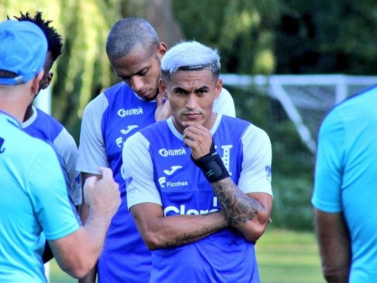 Selección de Honduras entrenó este lunes con la mirada en Canadá