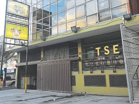 Jefes de bancadas decidirán si hay reformas políticas