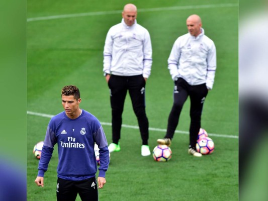 Cristiano está 'cerca' de un 5º Balón de Oro, según Zidane