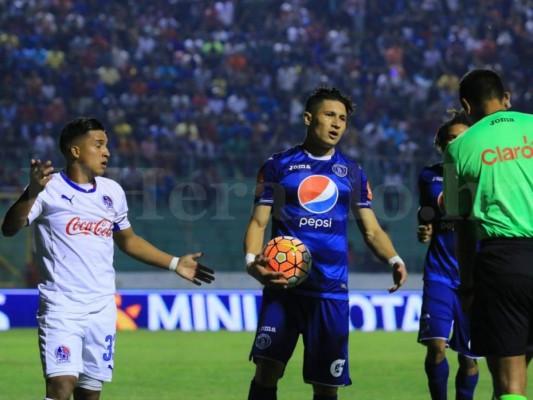 Motagua hace crecer su historia con la Copa 14 en sus vitrinas