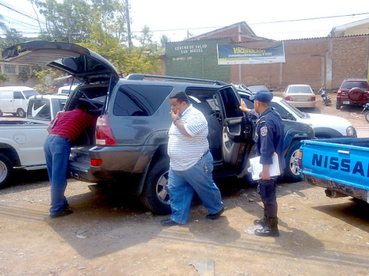Dejan libre a subinspector arrestado por secuestro de periodista