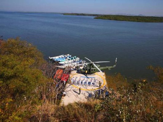 Honduras reitera voluntad de diálogo a El Salvador