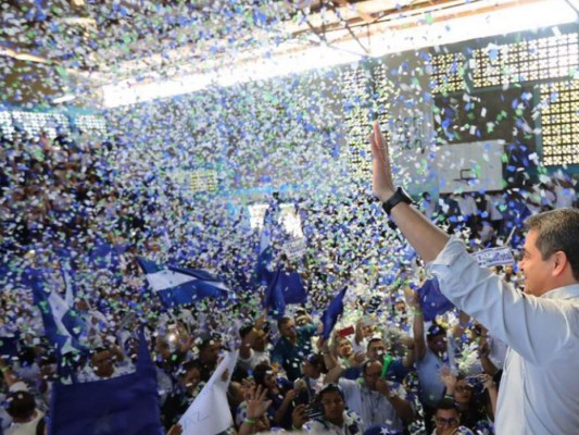 FOTOS: Así pidió JOH cuarta victoria para el Partido Nacional durante convención