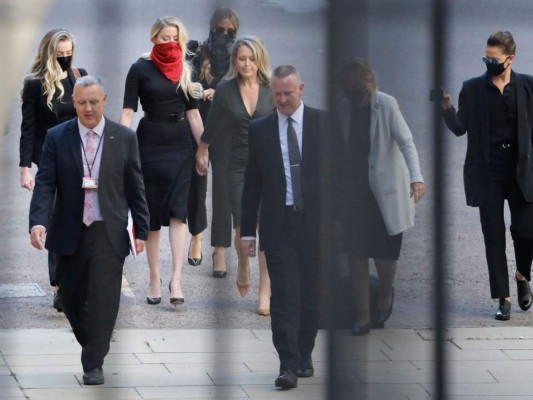 El incómodo reencuentro de Johnny Depp y Amber Heard en una corte de Londres