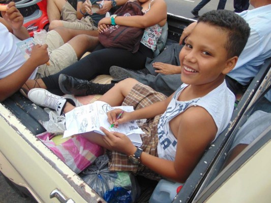 Honduras: Los niños ponen color a vacaciones de Semana Santa