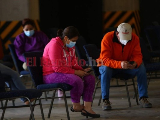 Dramáticas imágenes de la pandemia en Honduras: hospitales a punto del colapso