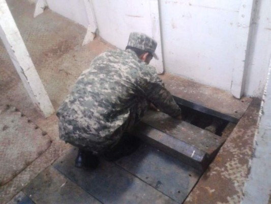 Buque colombiano transportaba 120 kilos de cocaína