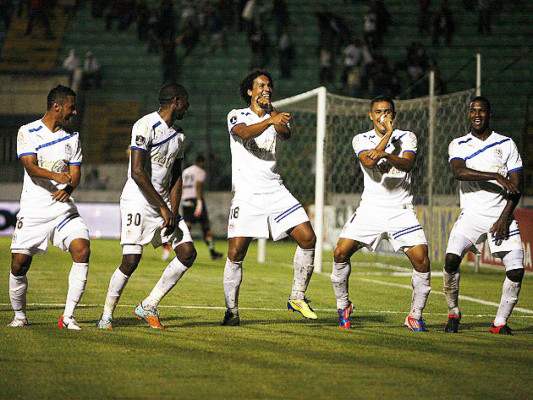 Olimpia, eliminado; Boniek y el Houston Dynamo a cuartos en la Concachampions