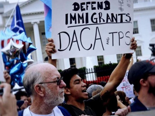 Ley de Sueños y Promesas, iniciativa que despierta esperanza en migrantes en EEUU