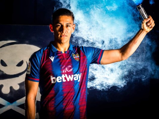 Levante ficha al costarricense Óscar Duarte&nbsp;&nbsp;