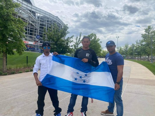 Así disfrutaron los hondureños el duelo ante Costa Rica en el Empower Field