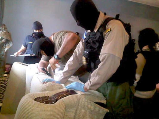 Incautan más de 10 propiedades de origen ilícito