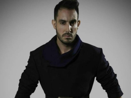 Enrique Rosa representa al país en el Mister World 2016