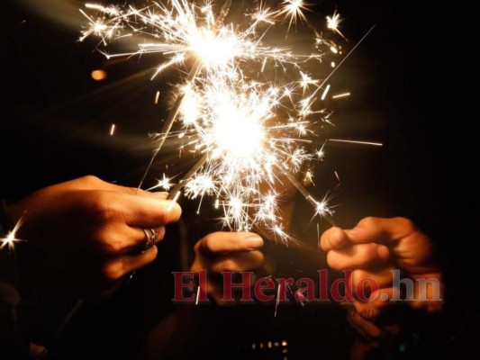 FOTOS: Así retumbó y brilló la capital para despedir el 2020 y recibir el 2021