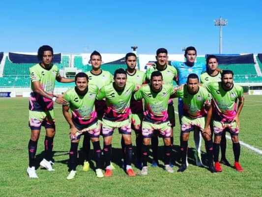 Danny Izaguirre, el futbolista que extiende la mano a la caravana migrante de hondureños
