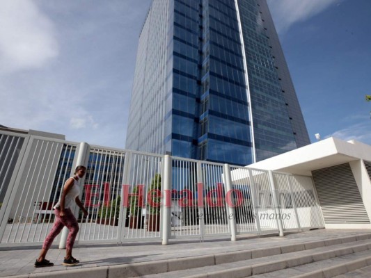 Ingresamos al triaje del Centro Cívico que atenderá las 24 horas del día