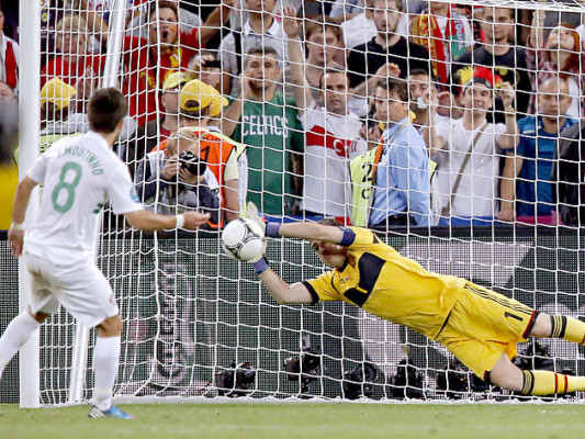 España espera su próximo contrincante en la Euro 2012