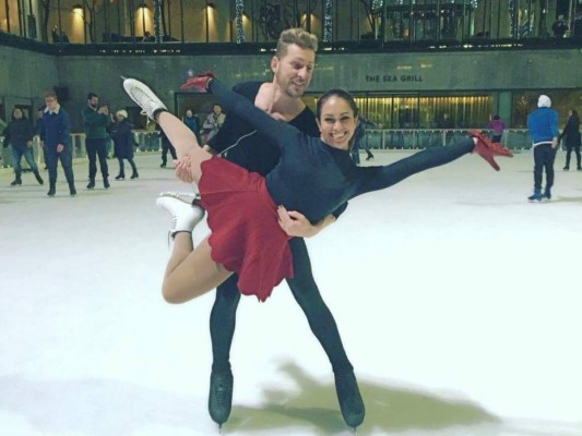 Johanna Castillo, triunfa entre la moda y el patinaje sobre hielo