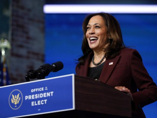 Kamala Harris deja su puesto en el Senado para asumir la vicepresidencia&nbsp; &nbsp;&nbsp;