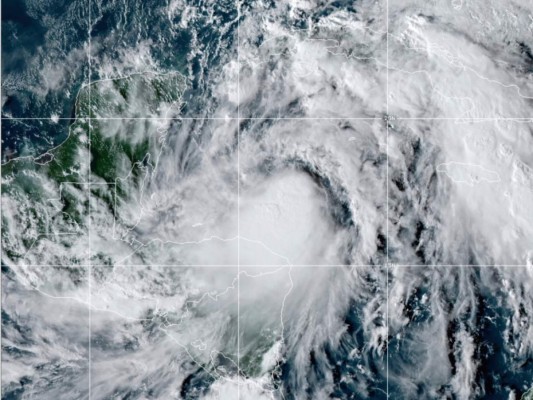 El huracán Zeta avanza hacia la costa de Estados Unidos