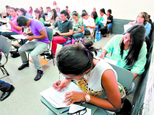 Honduras: 72% de plazas están en media