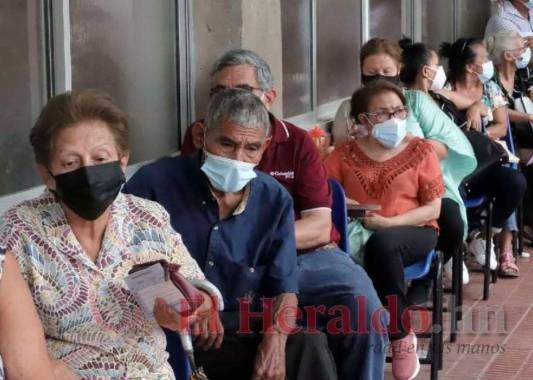 El coronavirus sigue ensañándose con la población mayor en Honduras, un grupo altamente vulnerable. Foto: El Heraldo