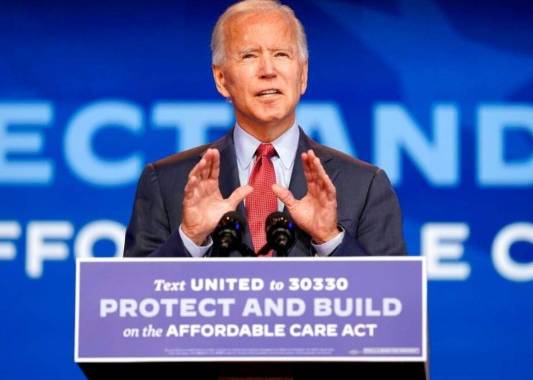 Joe Biden dista mucho de Donald Trump en materia de migración, cambio climático y salud. Foto: AP