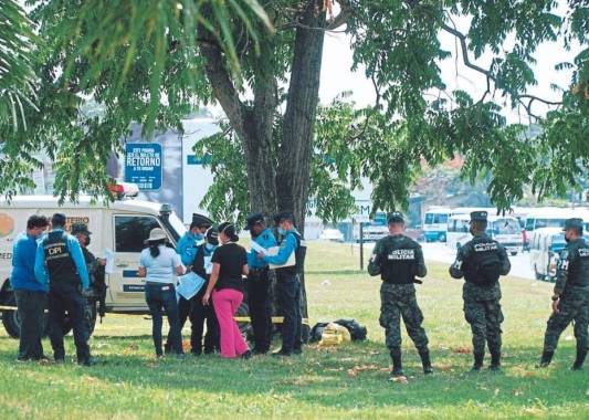 De los 4,121 suicidios que han ocurrido de enero de 2010 a diciembre de 2021, 3,263 han sido de varones (el 79%). Psicólogos dicen que el sexo masculino, por cultura, se reprime en la depresión.