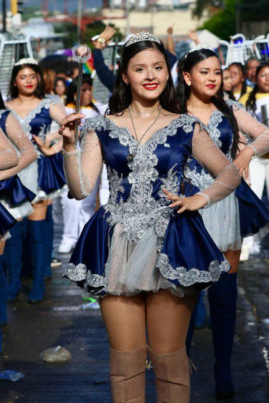 Rostros de las bellas palillonas que destacaron en estos desfiles patrios 2026